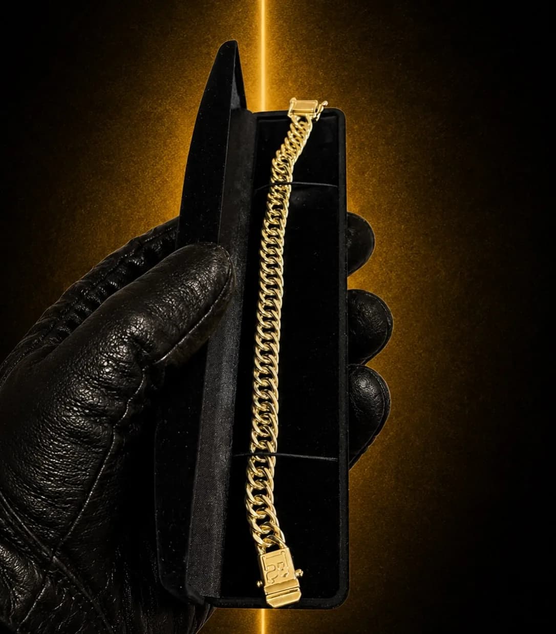 Pulseira romana quadrada 30 g em ouro